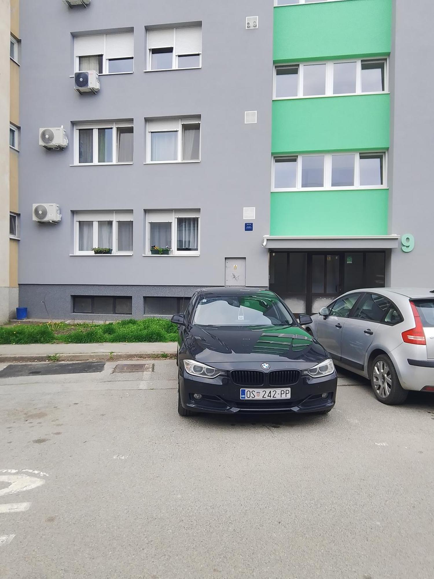 Orhideja Osijek Apartment ภายนอก รูปภาพ