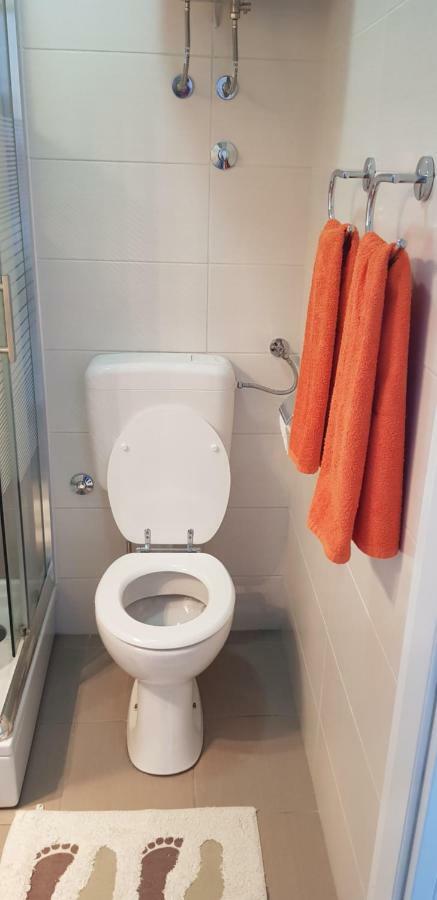 Orhideja Osijek Apartment ภายนอก รูปภาพ